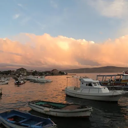 In Starigrad-paklenica With Sea View, Balcony, Air Conditioning, W-lan 3826-1